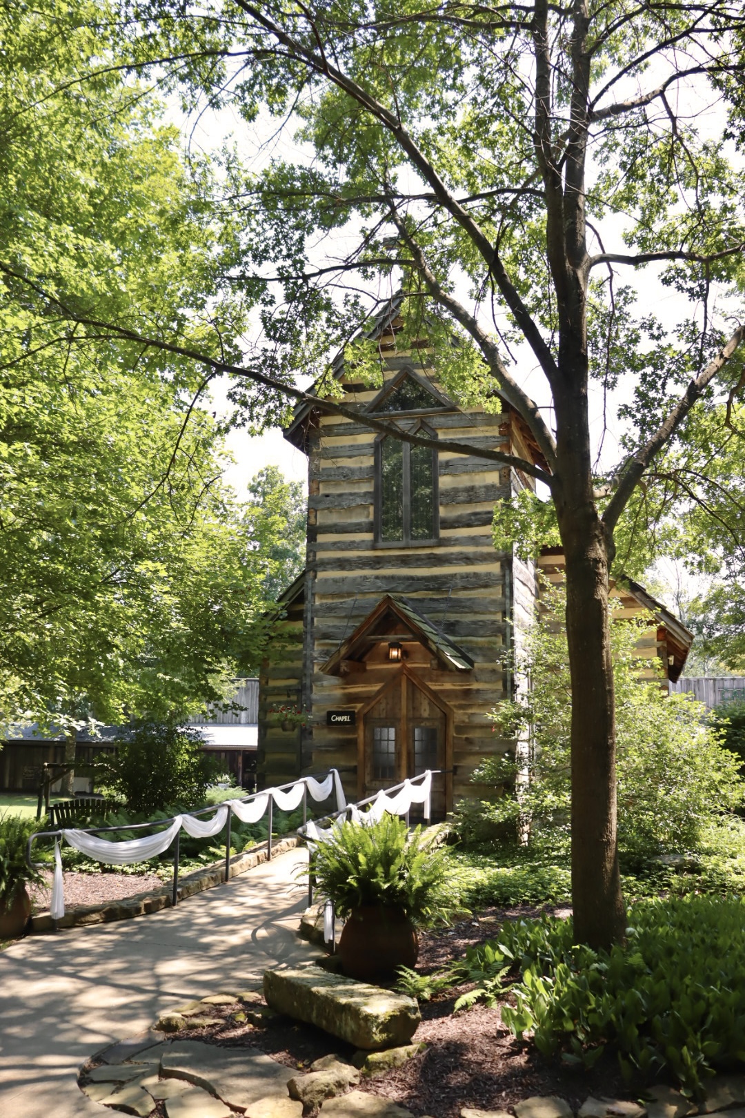 The Village Gallery - Chapel